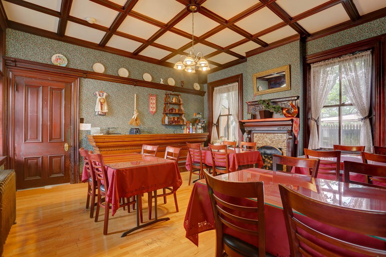 Greystone Manor Bed & Breakfast Bird-in-Hand Dış mekan fotoğraf